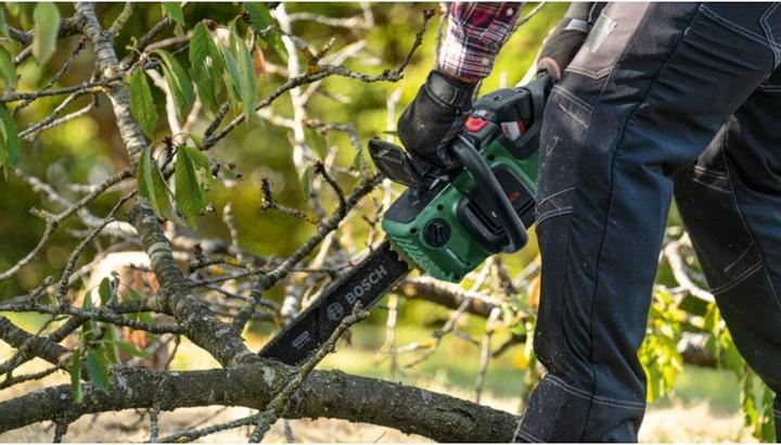 Actual product image Bosch Home & Garden AdvancedChain 36V-35-40 (Battery chain saw)