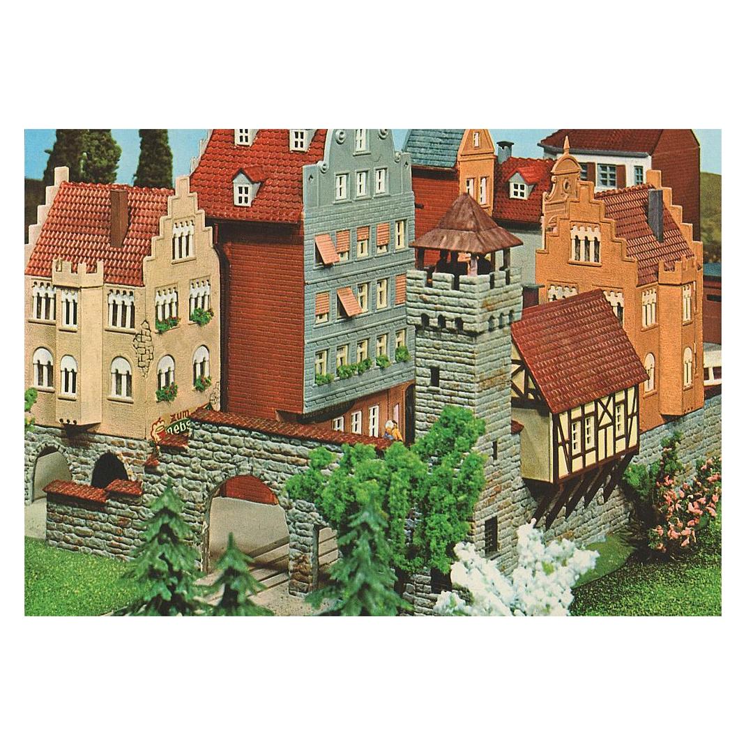 Faller B-923 Remparts de la ville - acheter sur