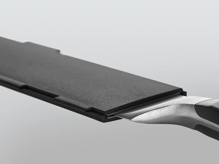 Actual product image Wüsthof Blade guard