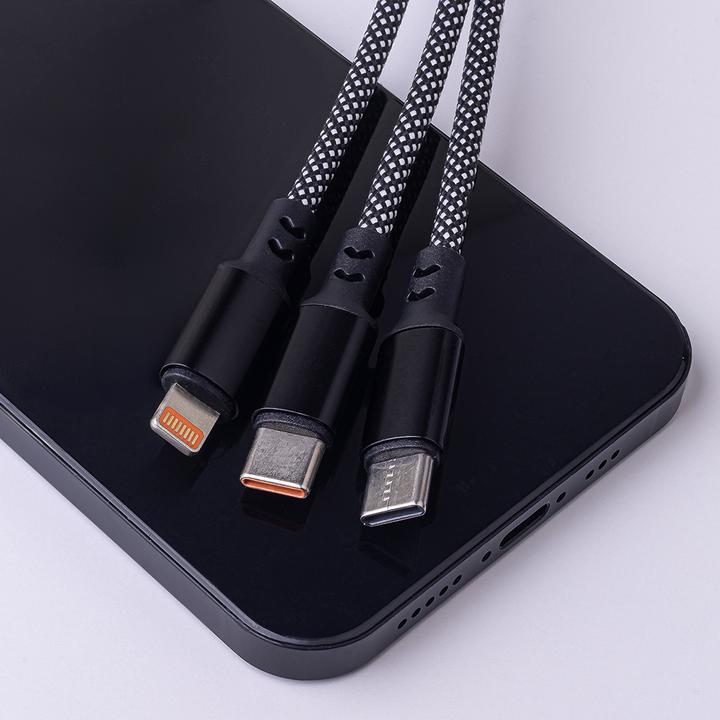 Produktbild Maxlife ALLin1 Kabel USB + USB-C - Lightning + 2x USB-C 1,0 m 66W schwarz (1 m, USB 3.2 Gen 2, 66 W)
