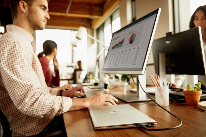 Produktbild HP Elite E273d 27 FHD 16:9 LED IPS (1920 x 1080 Pixel, 27")