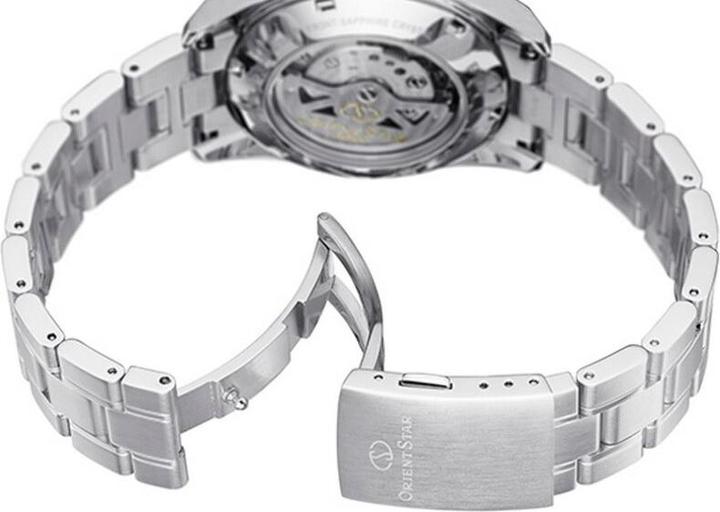 Actual product image Orient Star Classic RE-AU0006S00B (Power reserve display, 39 mm)