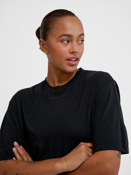 Immagine prodotto hummel hmlMT VANJA BOXY SHORT T-SHIRT (L)