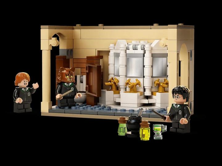 Produktbild LEGO Hogwarts: Misslungener Vielsaft-Trank (76386, LEGO Harry Potter)