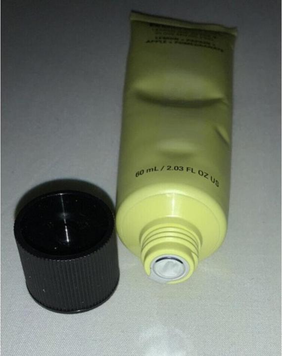 Actual product image Nudestix Nudeskin (60 ml)