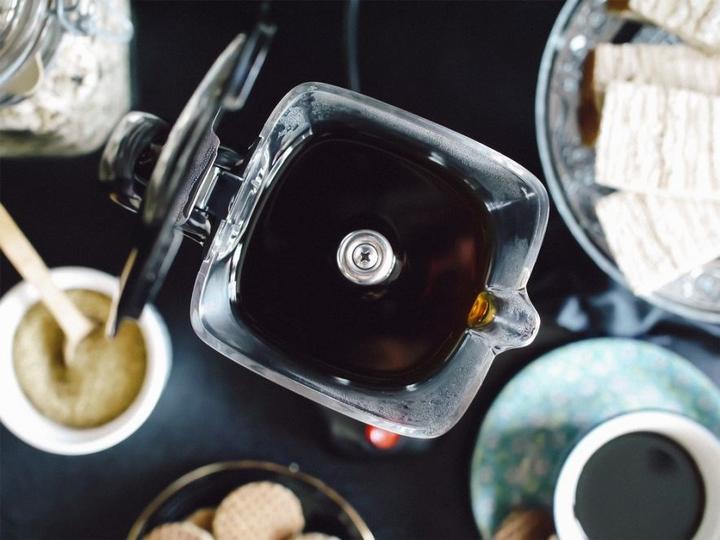 Produktbild Eldom KA50 AROMATICA Espressomaschine (6 Tassen)