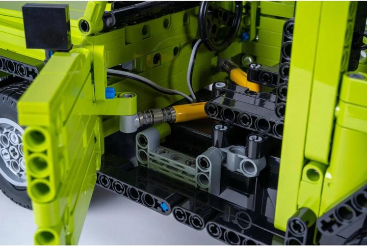 Produktbild Cada Suzuki Jimny 1:12 2,4GHz Bricks