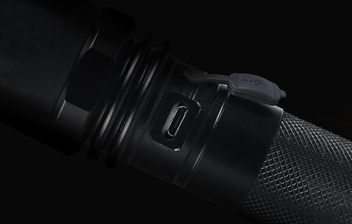 Produktbild Superfire Flashlight A10, 550lm, USB (15 cm, 550 lm)