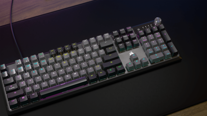 Actual product image Corsair K70 Core (DE, Cable)