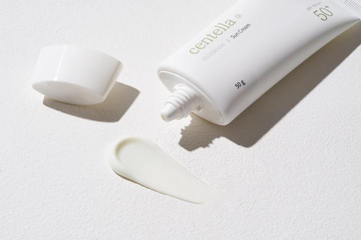 Actual product image Mixsoon Centella (Suntan cream, SPF 50+, 50 ml)