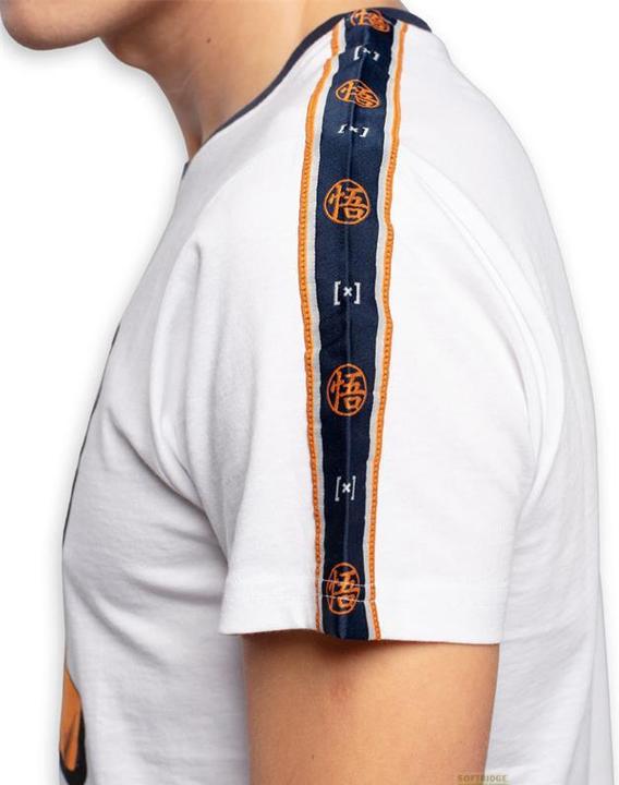 Actual product image Capslab Dragon Ball - Son Goku - L size (L)