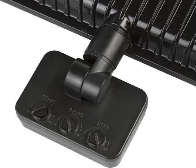 Actual product image Maclean MCE650 WW PIR LED floodlight with motion sensor, slim 50 W, 4000 lm, warm white (3000 K), IP44, MCE (4000 lm, IP44)