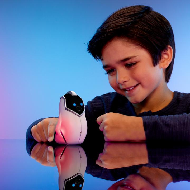 Actual product image MGA Tobi Friends- Chatter (German, Spanish, French, Polish, Dutch, Swedish, Italian, Portuguese, English)