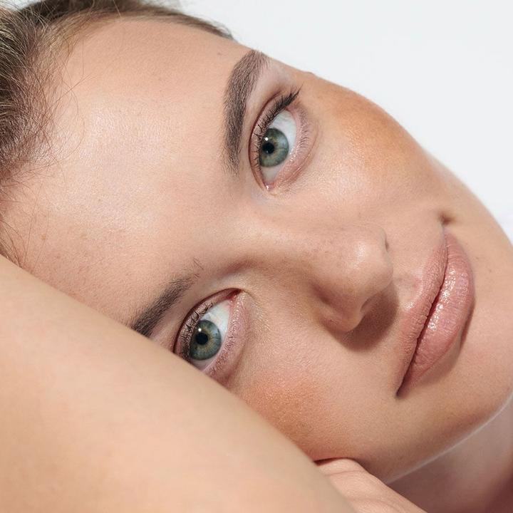 Actual product image Dr. Hauschka Lip To Cheek (04 Gold)