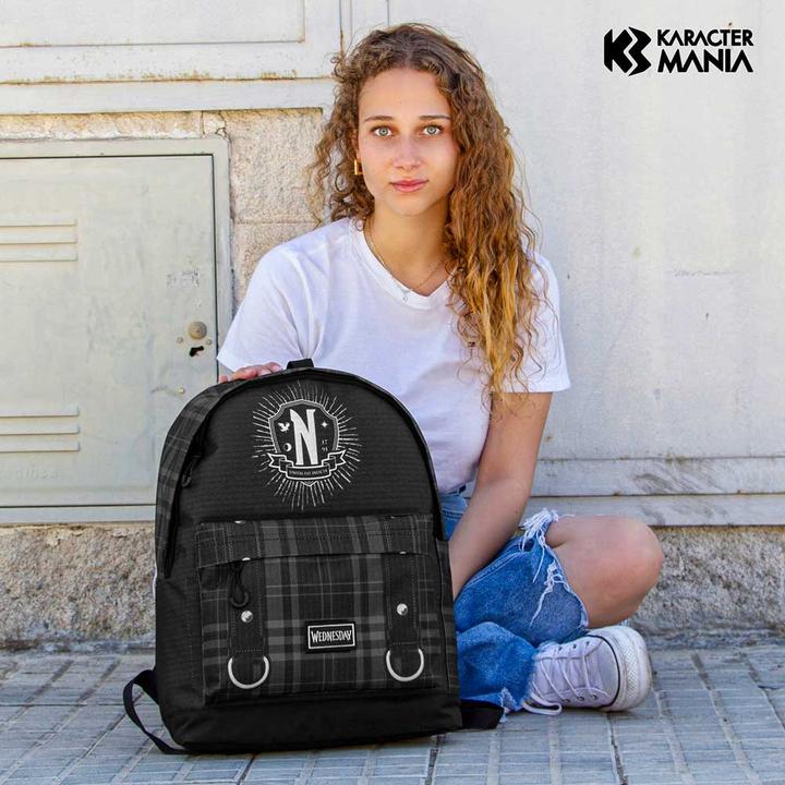 Actual product image Karactermania MERCREDI - Chains - Plus - Sac à Dos '43x30x18cm' (23 l)
