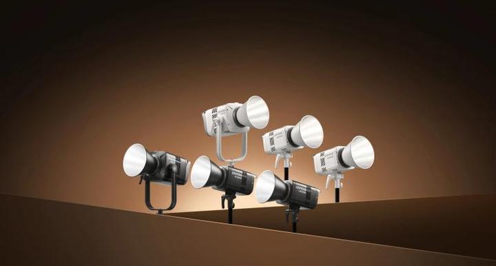 Actual product image Godox LE200Bi black - Litemons LED Light Bi-Color (Video light)