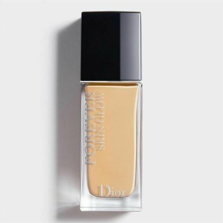 Actual product image Dior Forever Skin Glow (2W0 Warm Olive)
