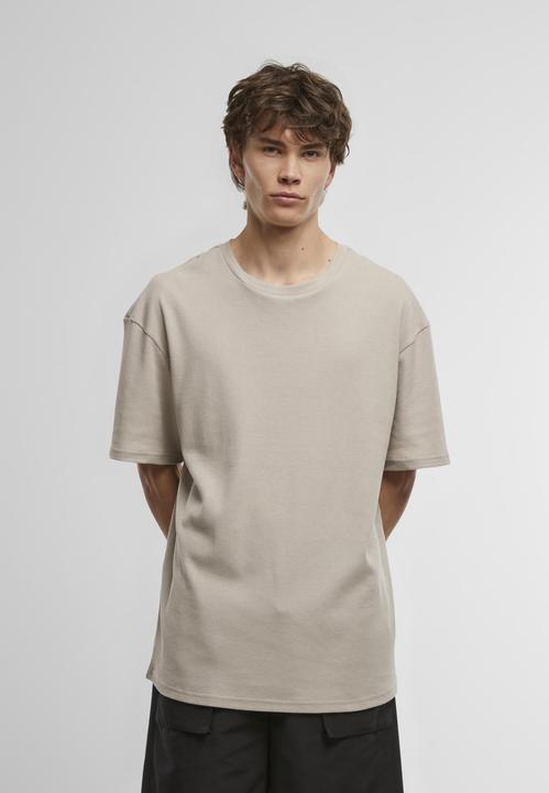 Actual product image Urban Classics Waffle Tee - 138259 (4XL)