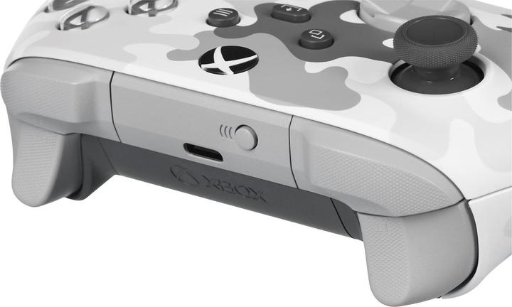 Actual product image Microsoft Xbox Wireless Controller - Arctic Camo (Special Edition) (PC, Xbox Series X, Xbox Series S, iOS, Android, Xbox One S)