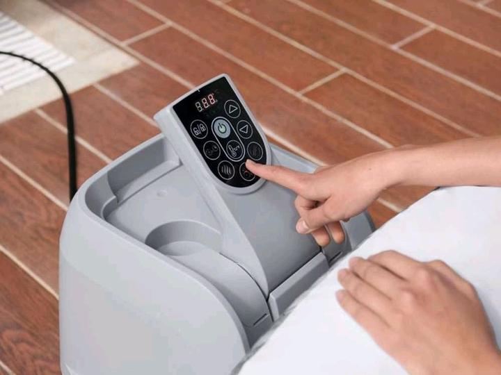 Produktbild Bestway LAYZSPA Whirlpool Palm Springs AirJet Ø 196 x 71 cmRund (6 Personen)