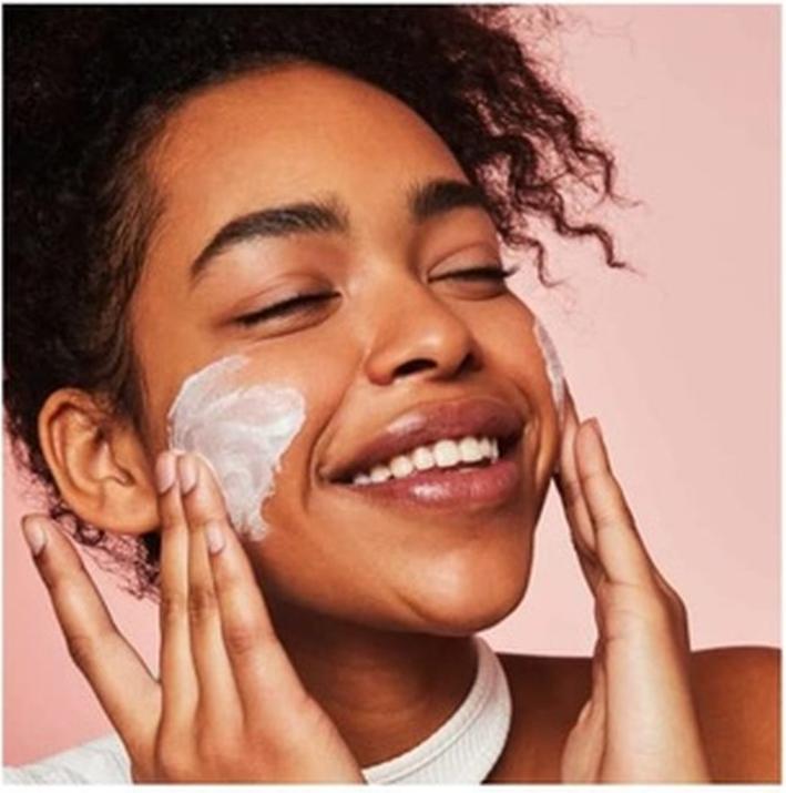 Actual product image Goovi RUB RUB AWAY Gesichts-Peeling (Cleansing scrub, 75 ml)