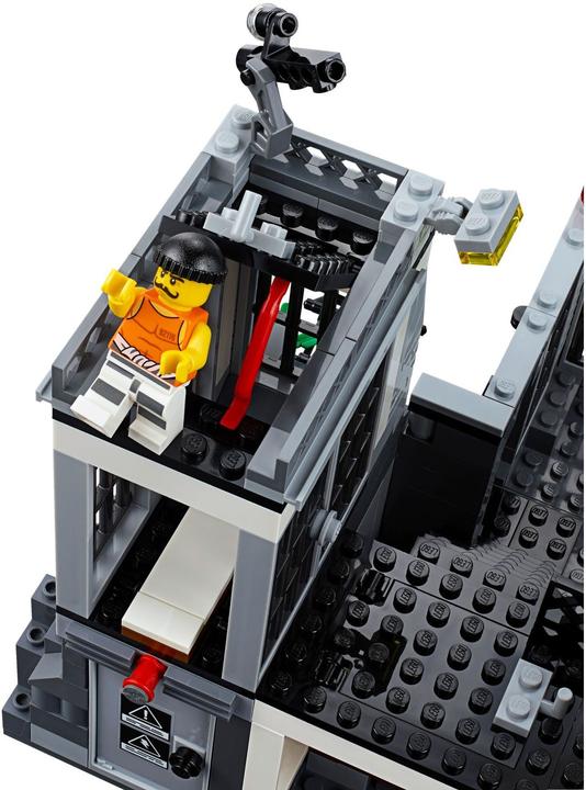 Actual product image LEGO City Prison Island (60130, LEGO City)