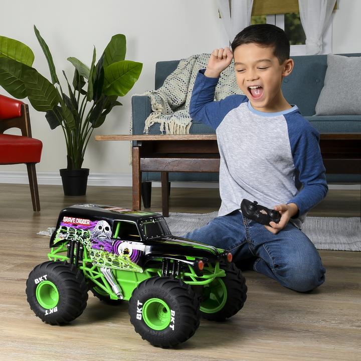 Actual product image Spin Master Monster Jam Grave Digger