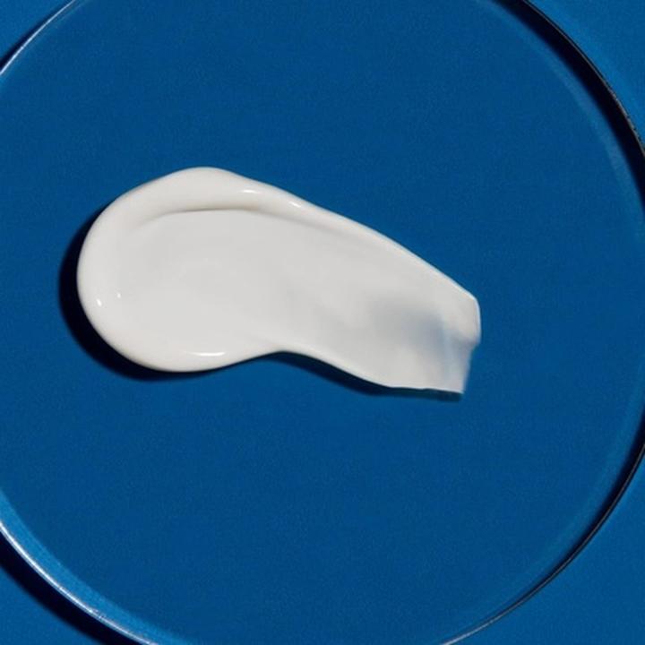 Actual product image NIVEA SUN Protect & Bronze Sunscreen SPF 50 200ml (Suntan cream, SPF 50, 200 ml)