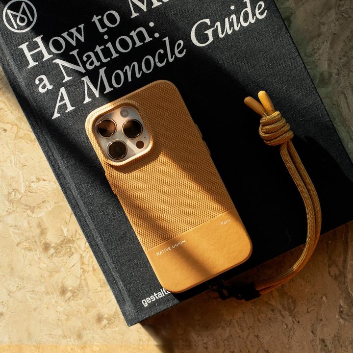 Actual product image Native Union ReClassic Case (Apple iPhone 15)