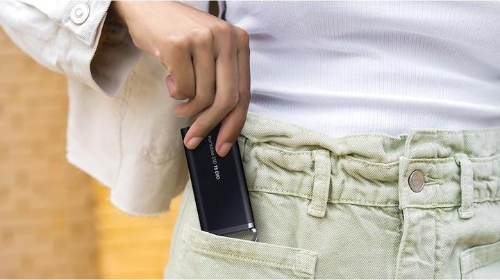 Actual product image Samsung R SSD 4TB Portable SSD T5 EVO USB3.2 Gen.2x2 BK extern Kit (4 TB)
