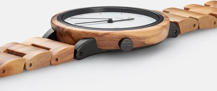 Actual product image Kerbholz Lamprecht Olivewood (Analogue wristwatch, 42 mm)