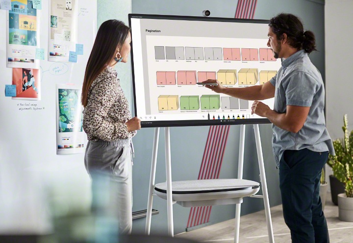 Produktbild APC Smart-UPS mobiler Akku für Microsoft Surface Hub 2 (400 VA, 388 W, Standby USV)