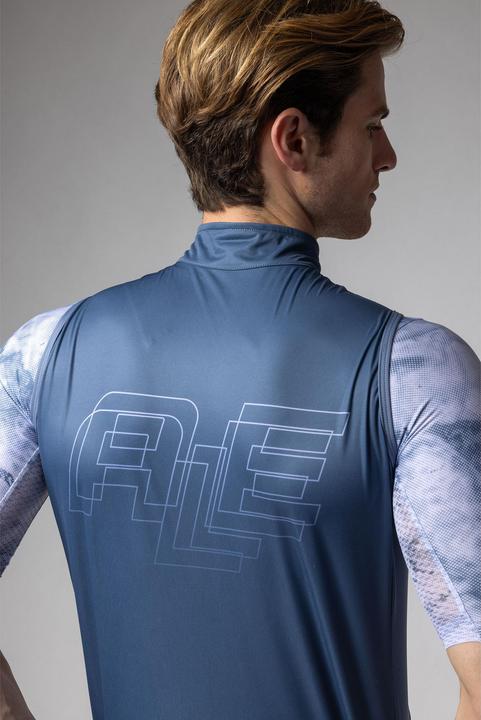 Actual product image Alé Sauvage Vest (L)