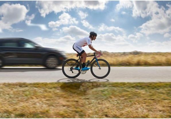 Actual product image Garmin Edge 1030 Plus bicycle computer (Europe)