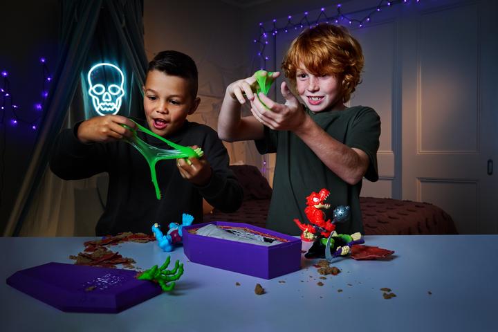 Actual product image Zuru Smashers - Horror House