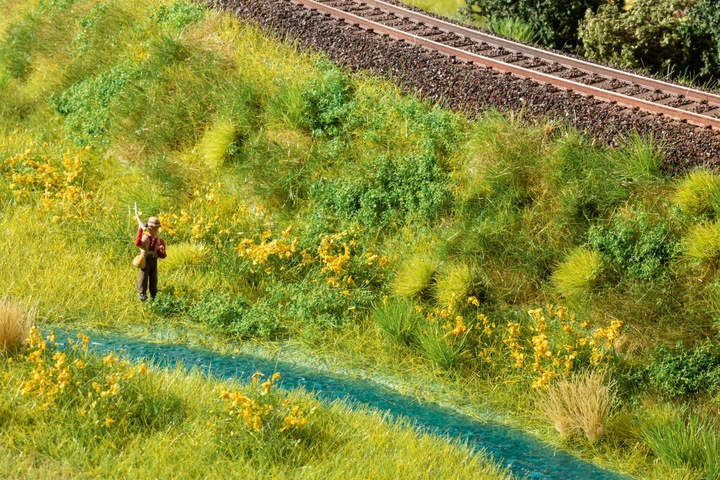 Actual product image Noch Meadow