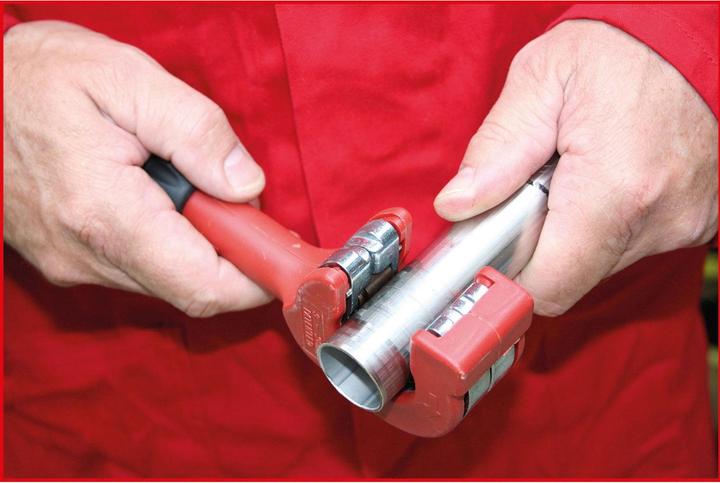 Actual product image KS Tools Ratschen-Rohrabschneider (180 mm)
