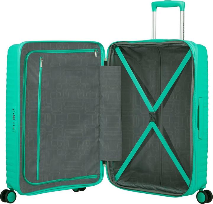 Actual product image American Tourister Diablast Spinner (81 l)