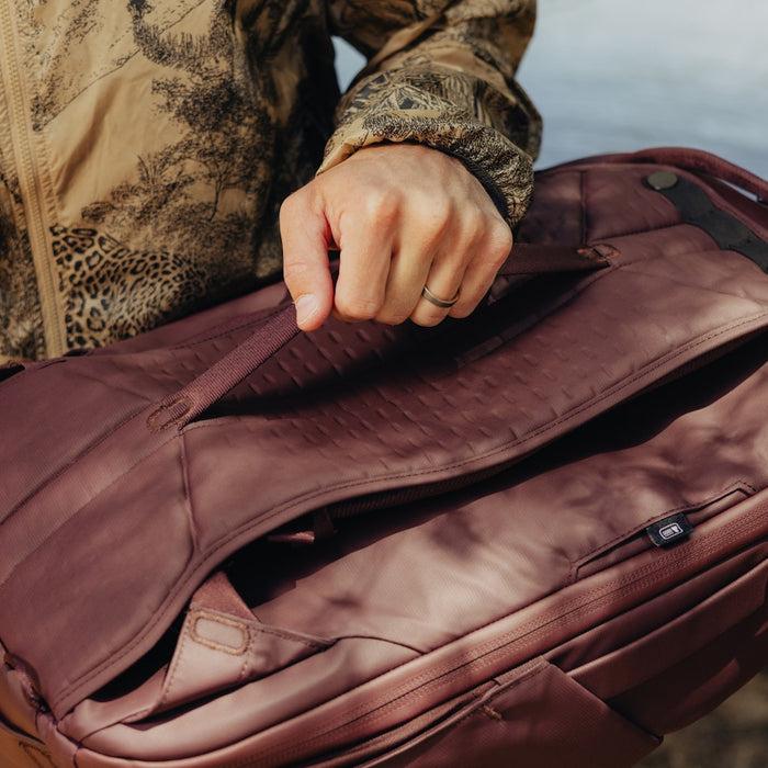 Actual product image Peak Design Travel (27 l)