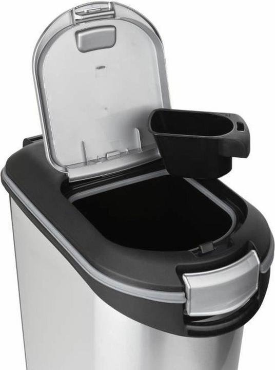 Actual product image Curver Animal feed container