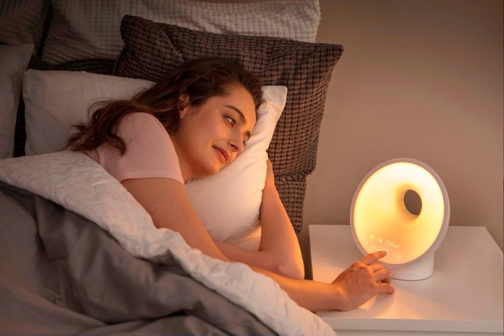 Actual product image Philips Smart Sleep & Wake-up Light HF3650/01