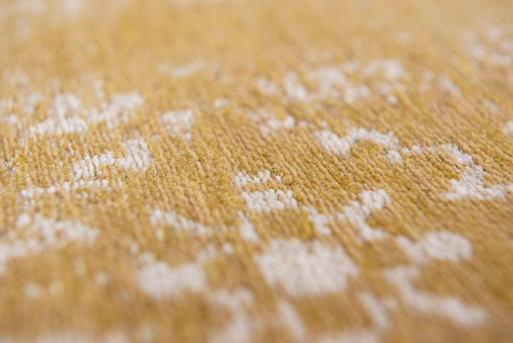 Actual product image Louis de Poortere Fading World Medaillon (140 x 200 cm)