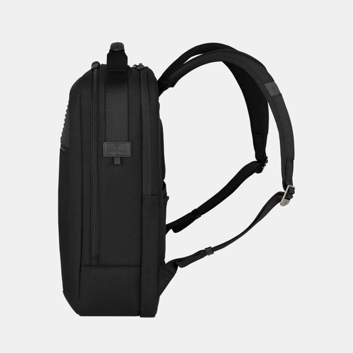 Produktbild Victorinox Mythic, Deluxe Backpack, Black