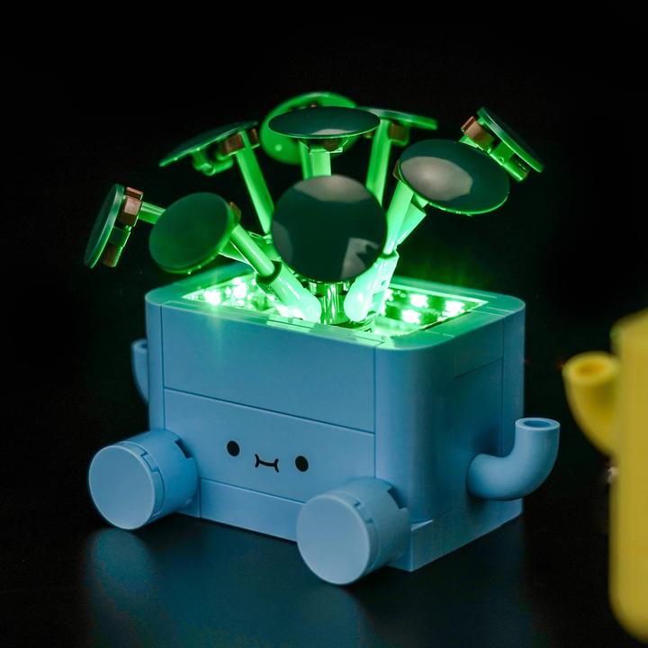 Produktbild BrickBling LED Licht Set für LEGO Fröhliche Pflanzen (10349)