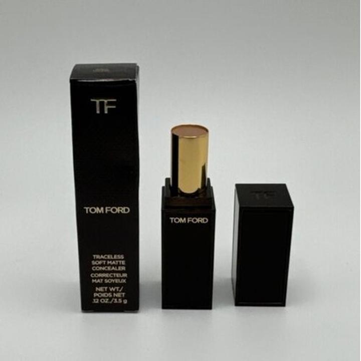 Produktbild Tom Ford Traceless Soft Matte Concealer No 4W0
