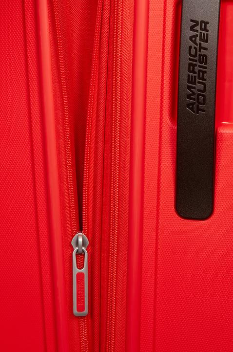Actual product image American Tourister SUNSIDE Spinner (83.50 l)