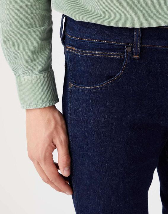 Actual product image Wrangler Larston (40)