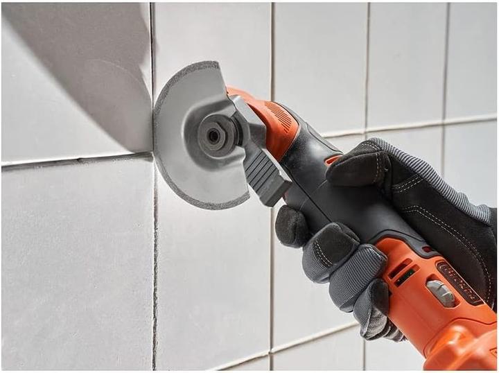 Productafbeelding Black & Decker 18 V multifunctioneel gereedschap, 1A lader, 1x 2,0 Ah accu, 20 stuks accessoires, kitdoos