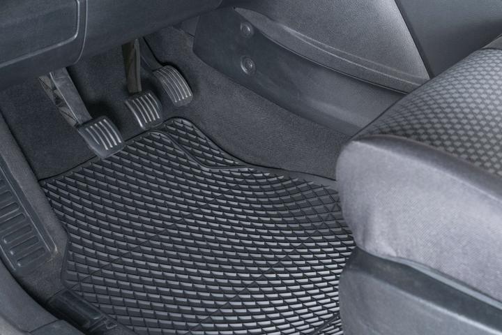 Actual product image Walser Robust (2 front mats + 2 rear mats)