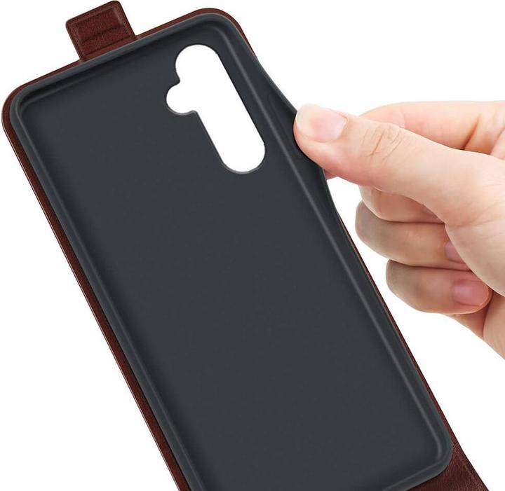 Actual product image Cover-Discount Classic flip case vertical brown (Samsung Galaxy S24)